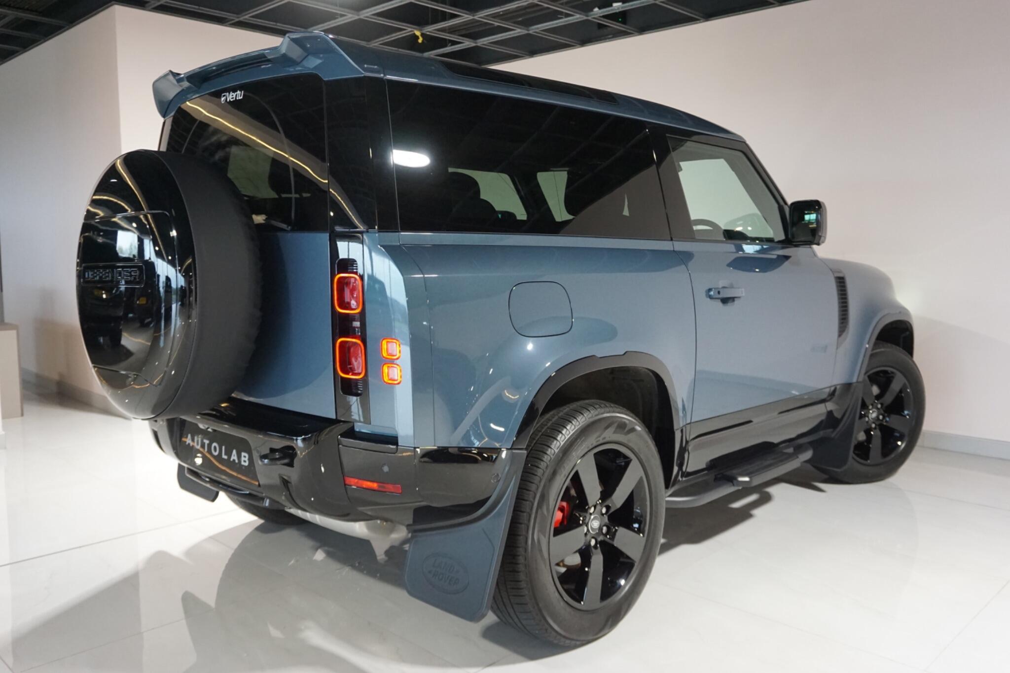 Land Rover Defender 90 3.0 D250 MHEV X-Dynamic HSE SUV 3dr Diesel Auto 4WD Euro 6 (s/s) (250 ps)